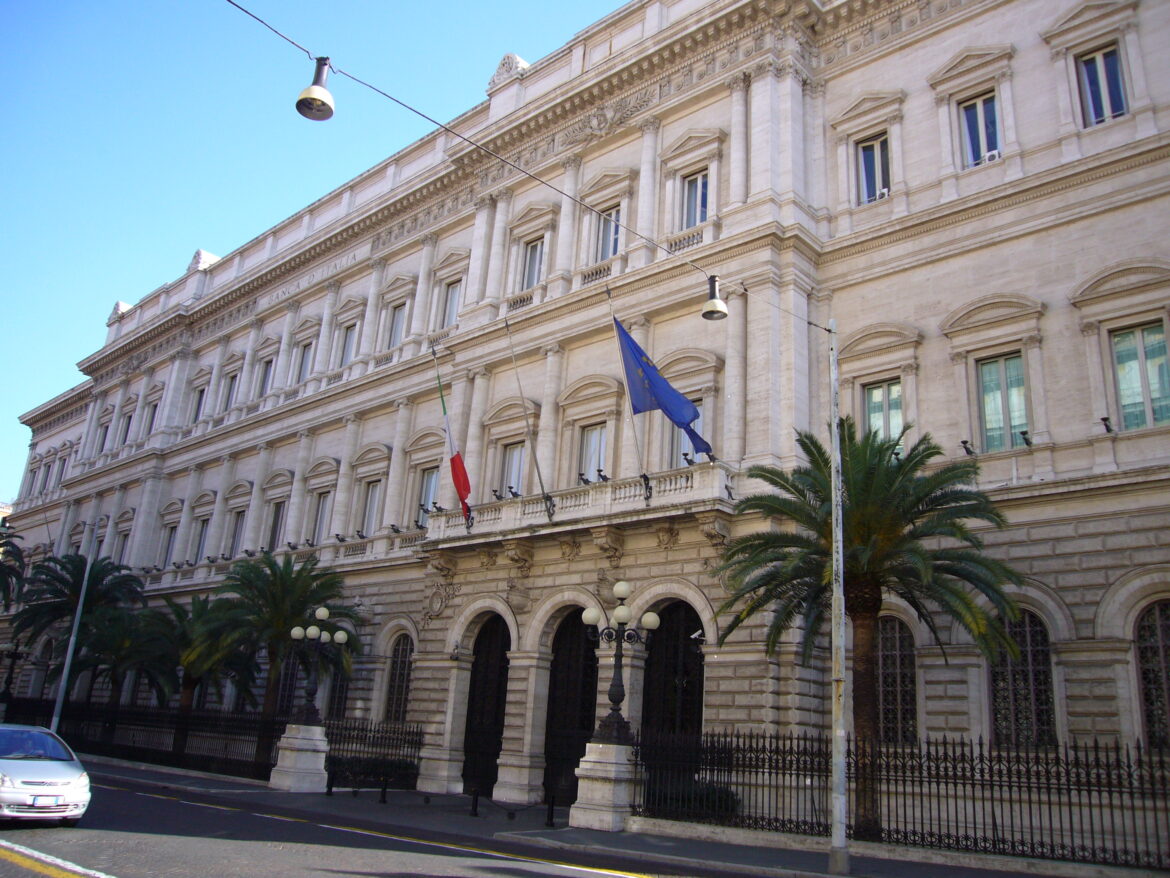 Nelle pieghe del Diritto - Interessi passivi e protezione dei correntisti. La più recente Cassazione nel commento dalla diretta esperienza delle analiste.